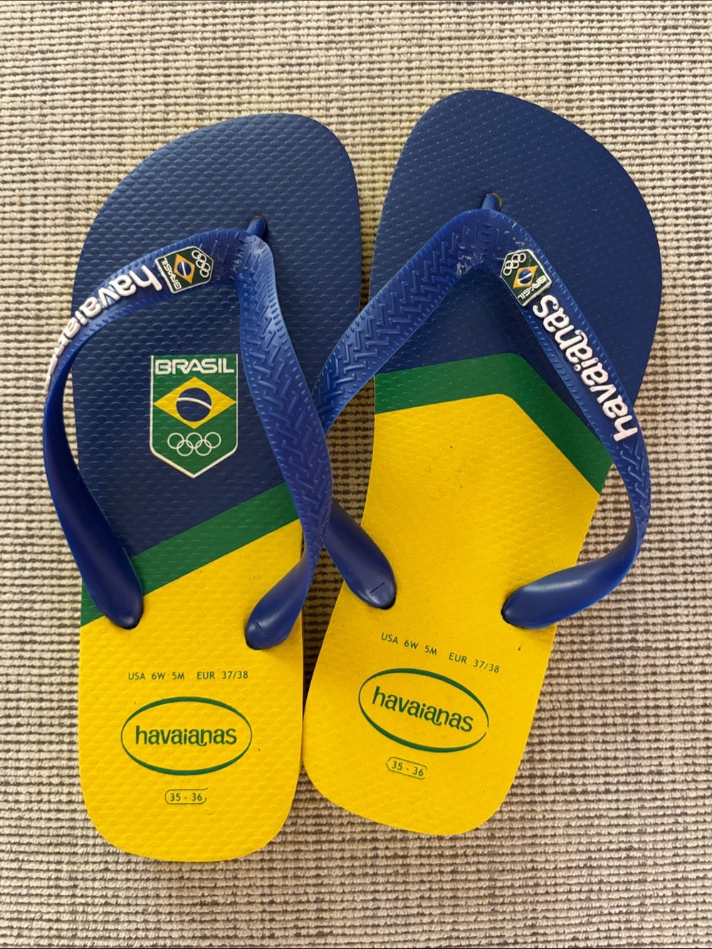 ⁠Havaianas Brazil Olympic Crest Flip Flops Unisex W6 M5⁠